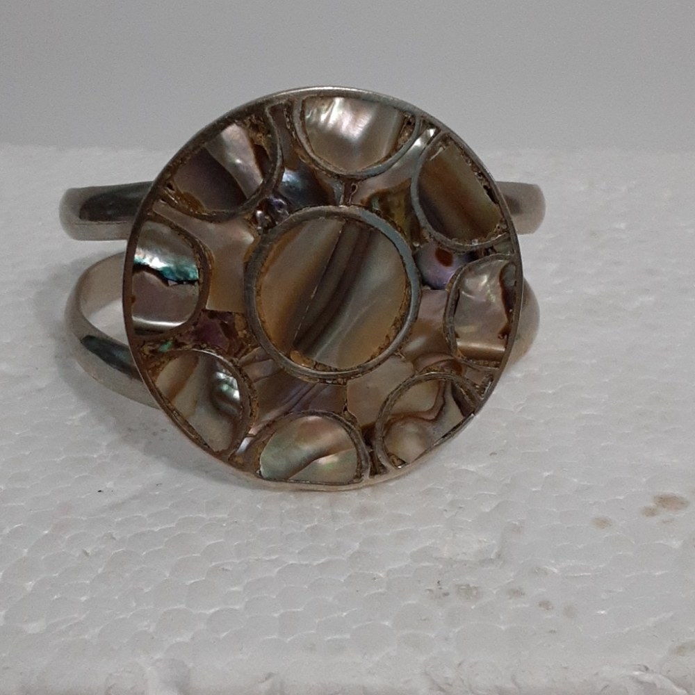 Vintage shell inlay open  back bracelet